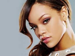 rihanna4.jpeg